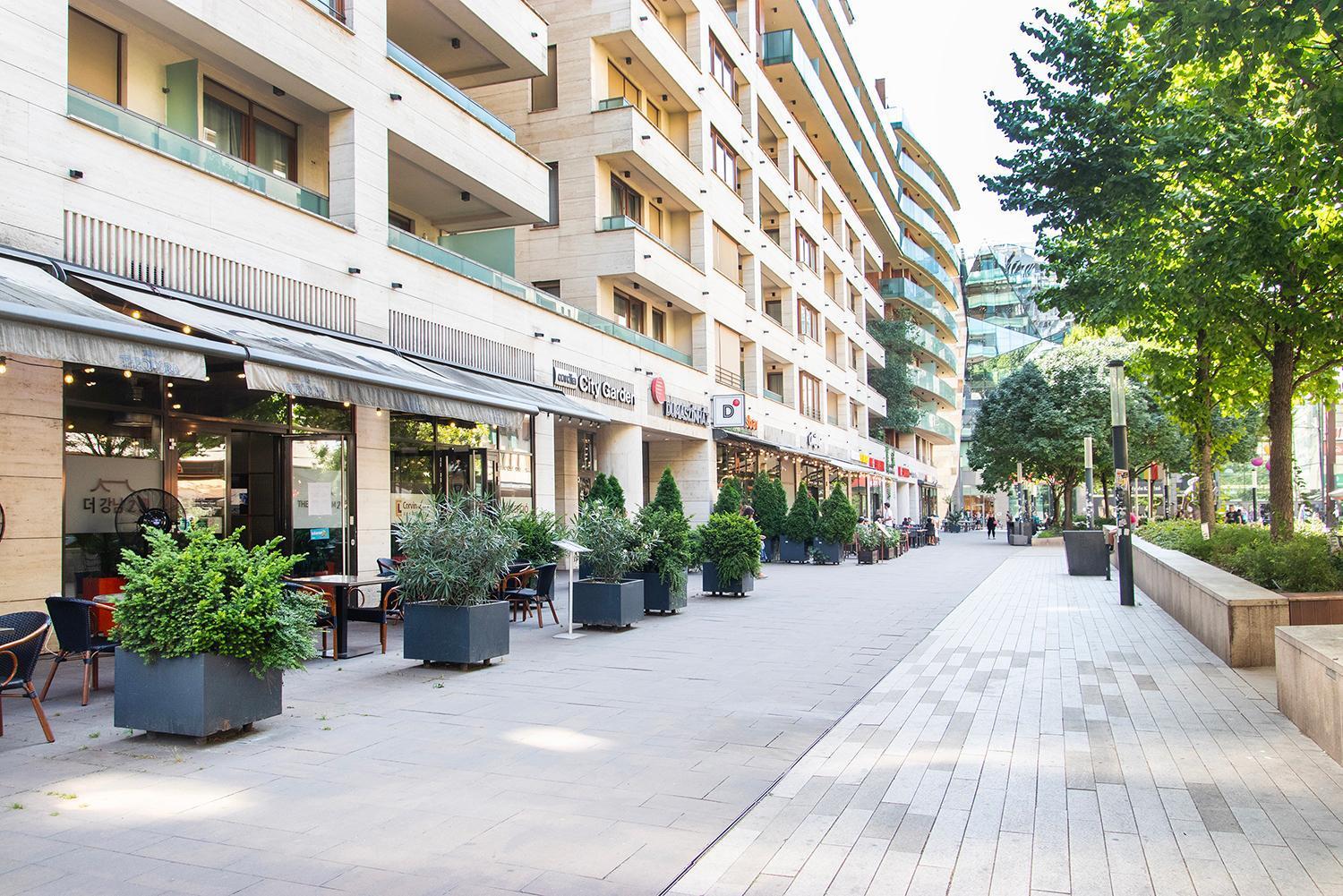 Apartment Corvin Gem2 With Parking *